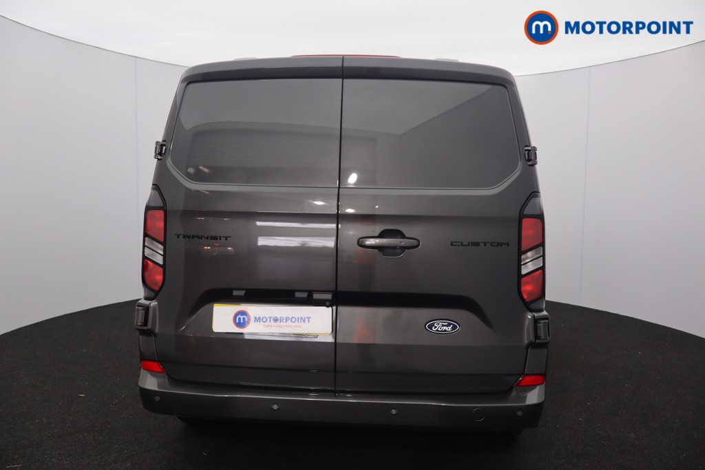 Ford Transit Custom Limited Manual Diesel Crew Bus - Stock Number (1582463) - Passenger side rear corner