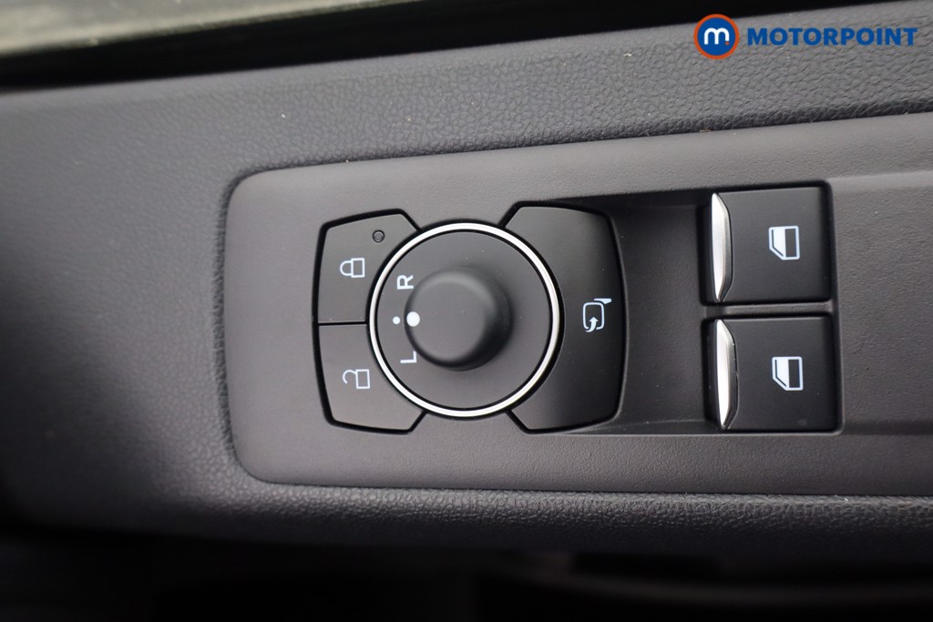 Ford Transit Custom Limited Manual Diesel Crew Bus - Stock Number (1582464) - 15th supplementary image