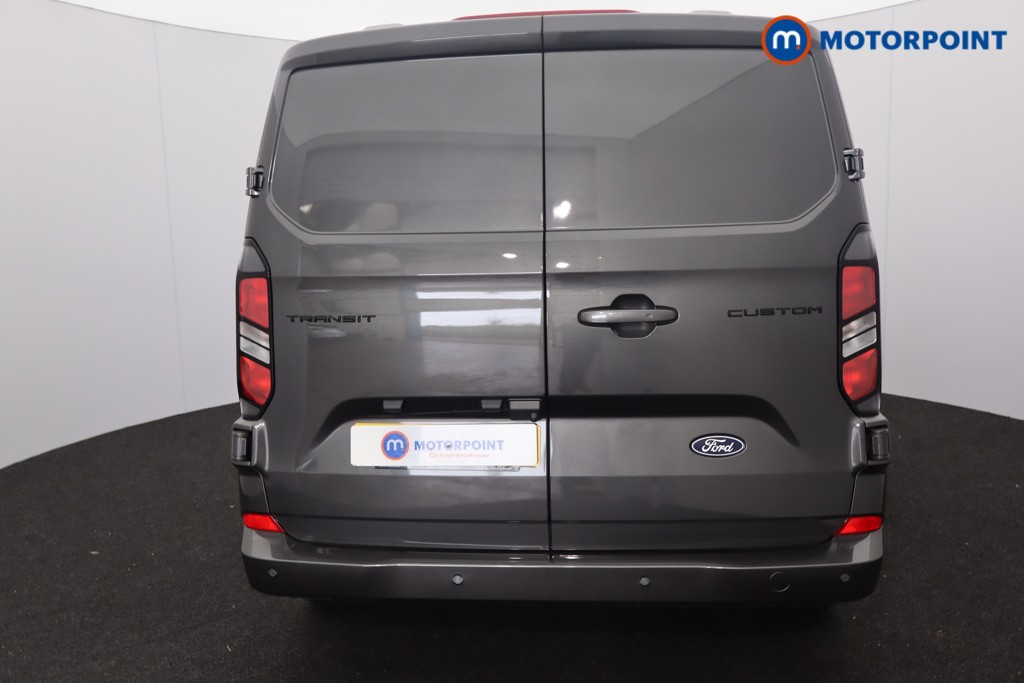 Ford Transit Custom Limited Manual Diesel Crew Bus - Stock Number (1582464) - Passenger side rear corner