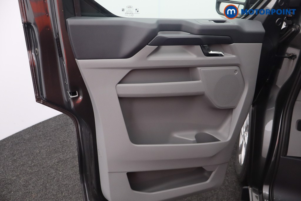 Ford Transit Custom Limited Manual Diesel Crew Bus - Stock Number (1582466) - 23rd supplementary image