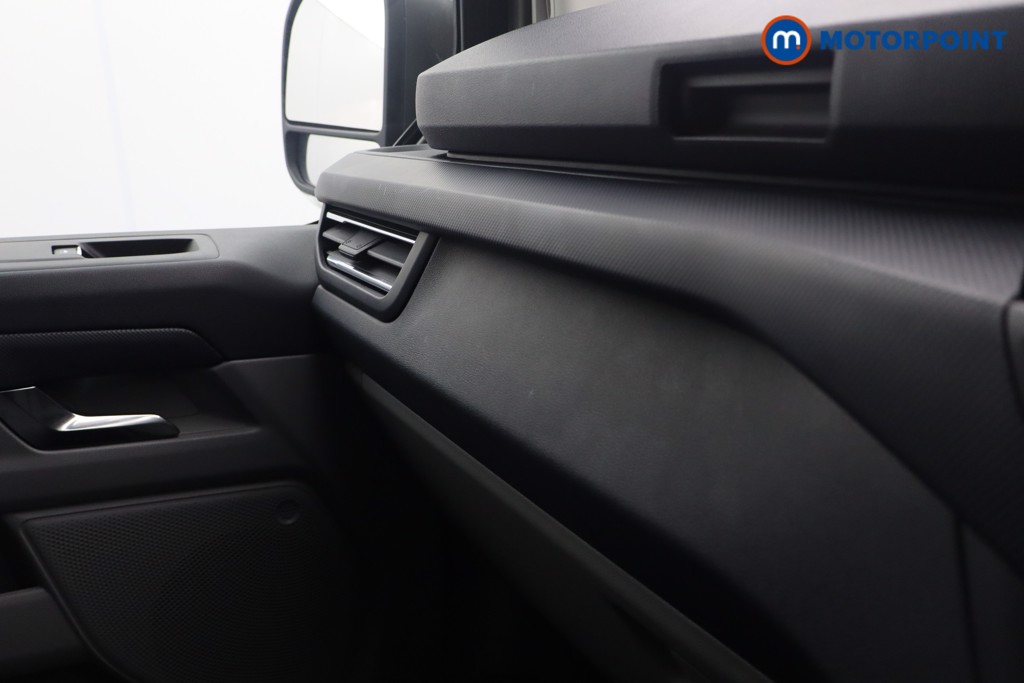 Ford Transit Custom Limited Manual Diesel Crew Bus - Stock Number (1582470) - 13th supplementary image