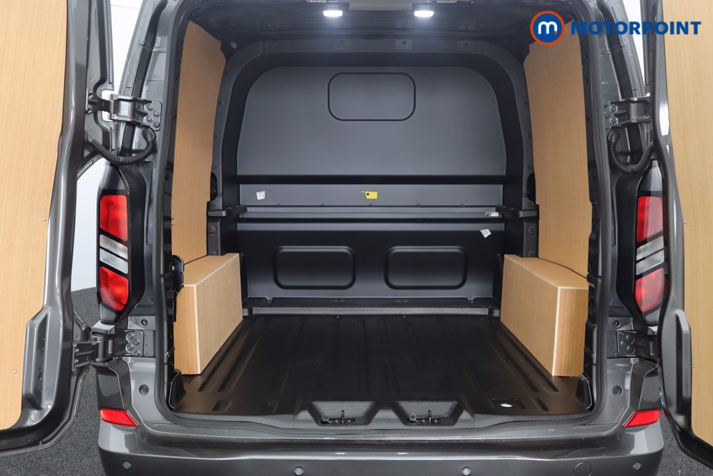 Ford Transit Custom Limited Manual Diesel Crew Bus - Stock Number (1582470) - 38th supplementary image