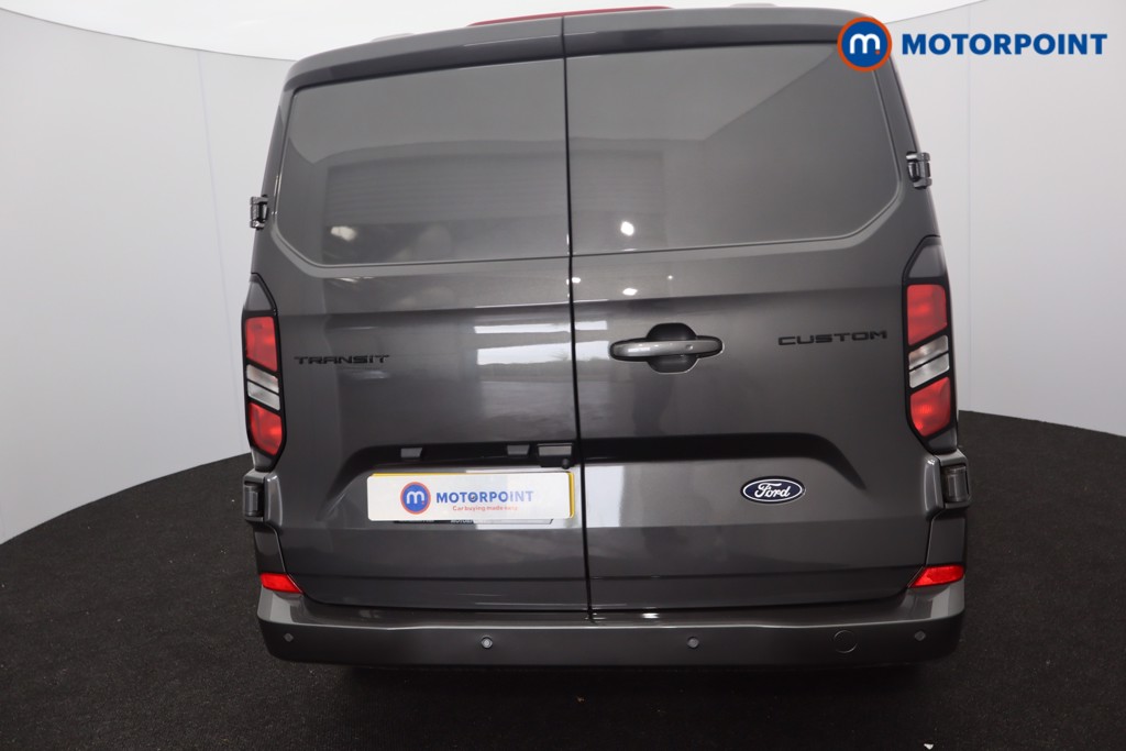 Ford Transit Custom Limited Manual Diesel Crew Bus - Stock Number (1582470) - Passenger side rear corner