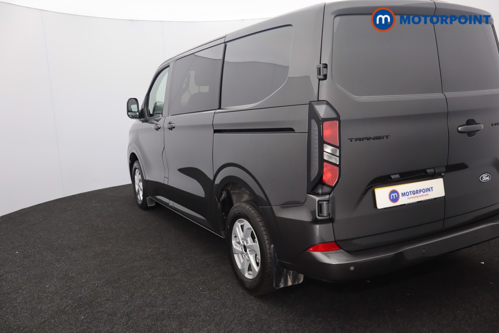 Ford Transit Custom Limited Manual Diesel Crew Bus - Stock Number (1582470) - Passenger side