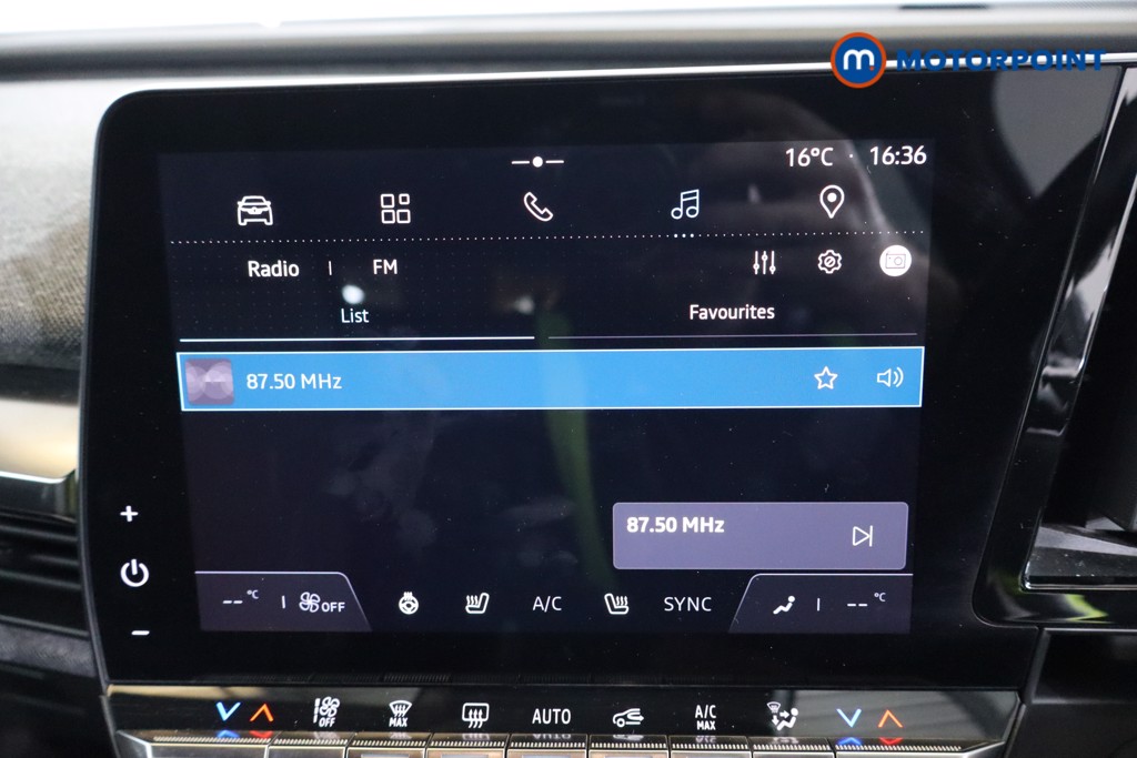 Renault Megane E-Tech Techno Automatic Electric Hatchback - Stock Number (1582519) - 7th supplementary image