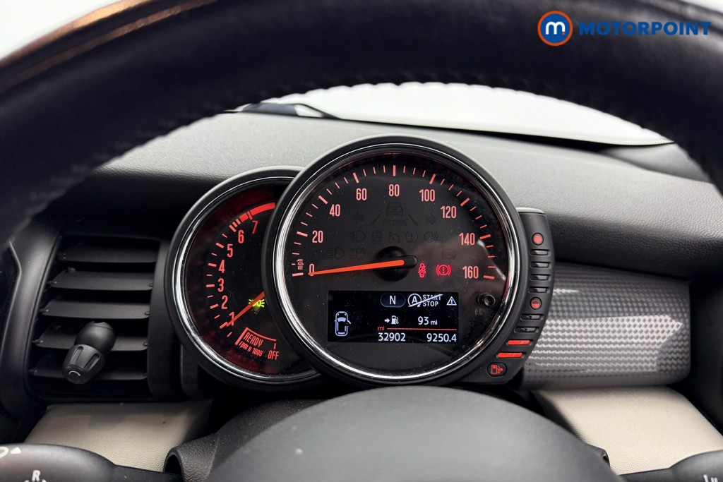 Mini Convertible Cooper Manual Petrol Convertible - Stock Number (1582548) - 4th supplementary image