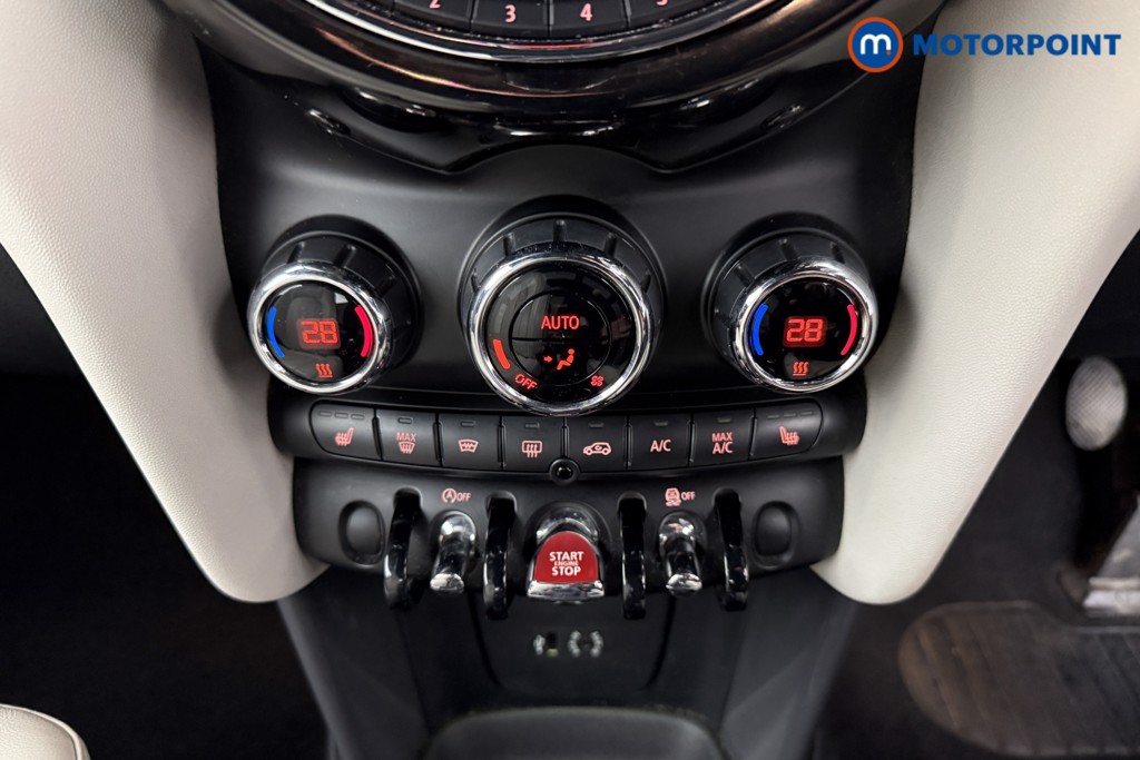 Mini Convertible Cooper Manual Petrol Convertible - Stock Number (1582548) - 9th supplementary image