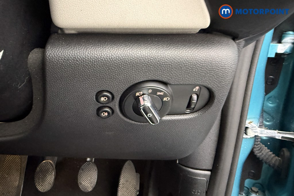 Mini Convertible Cooper Manual Petrol Convertible - Stock Number (1582548) - 14th supplementary image