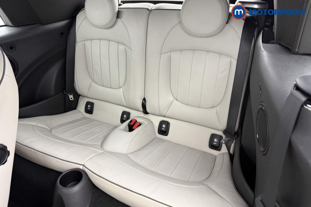 Mini Convertible Cooper Manual Petrol Convertible - Stock Number (1582548) - 20th supplementary image