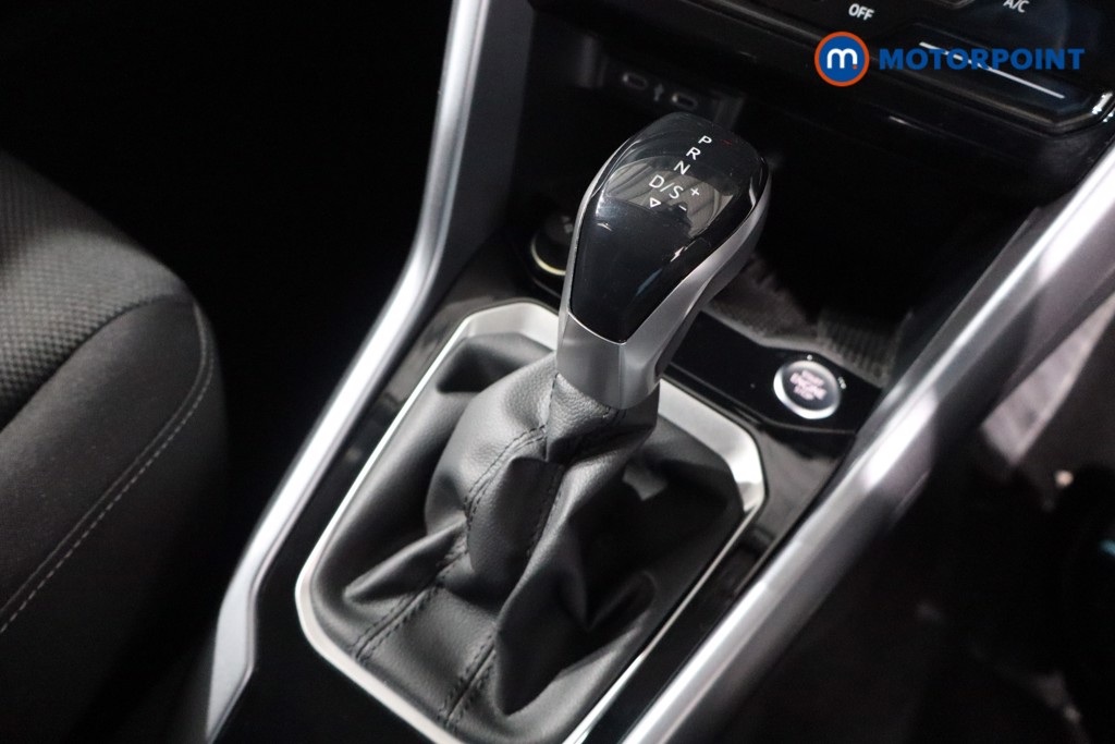 Volkswagen T-Roc Match Automatic Petrol SUV - Stock Number (1582603) - 14th supplementary image