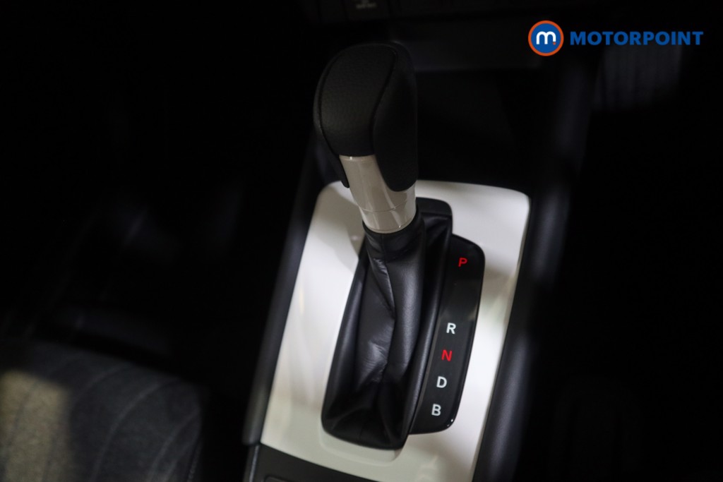 Honda Jazz SR Automatic Petrol-Electric Hybrid Hatchback - Stock Number (1582912) - 11th supplementary image
