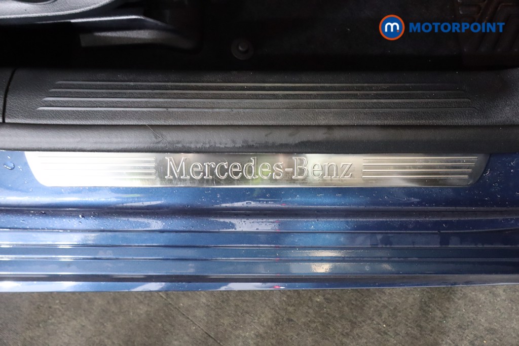 Mercedes-Benz A Class Amg Line Automatic Petrol Hatchback - Stock Number (1582952) - 19th supplementary image