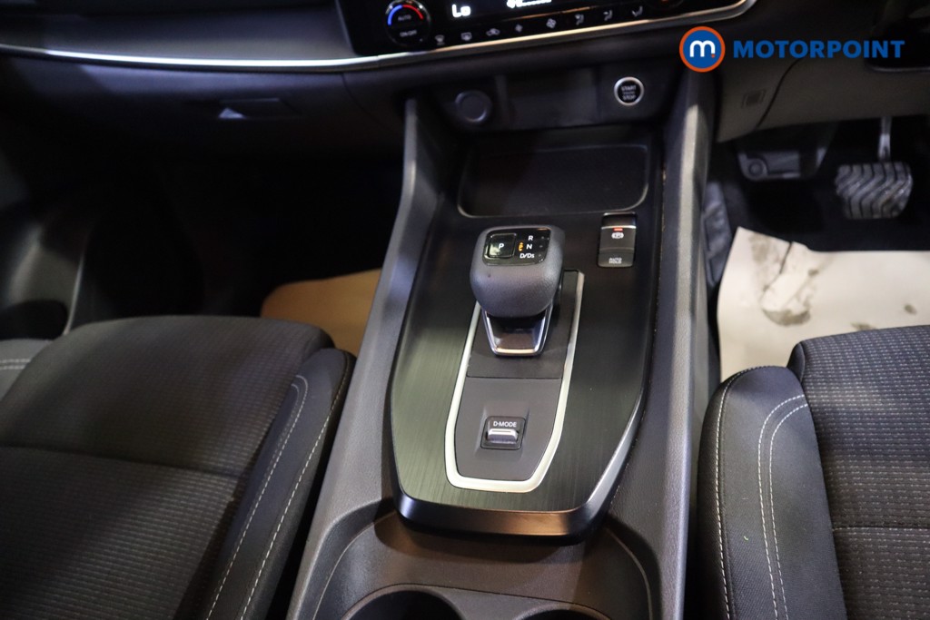 Nissan Qashqai Acenta Premium Automatic Petrol SUV - Stock Number (1583021) - 6th supplementary image
