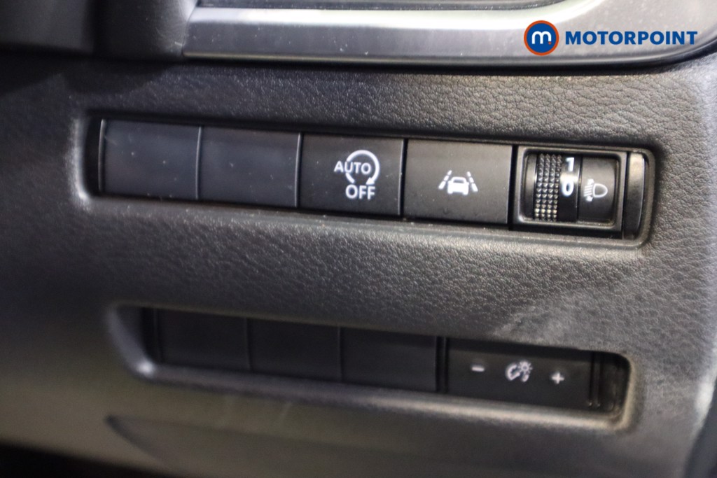 Nissan Qashqai Acenta Premium Automatic Petrol SUV - Stock Number (1583021) - 12th supplementary image