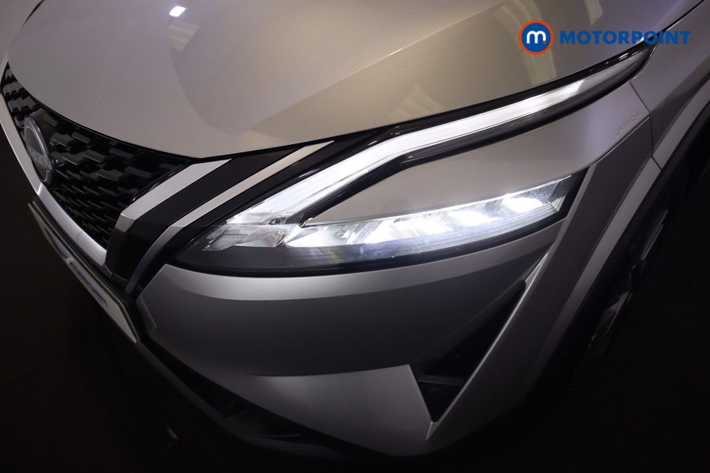 Nissan Qashqai Acenta Premium Automatic Petrol SUV - Stock Number (1583021) - 28th supplementary image