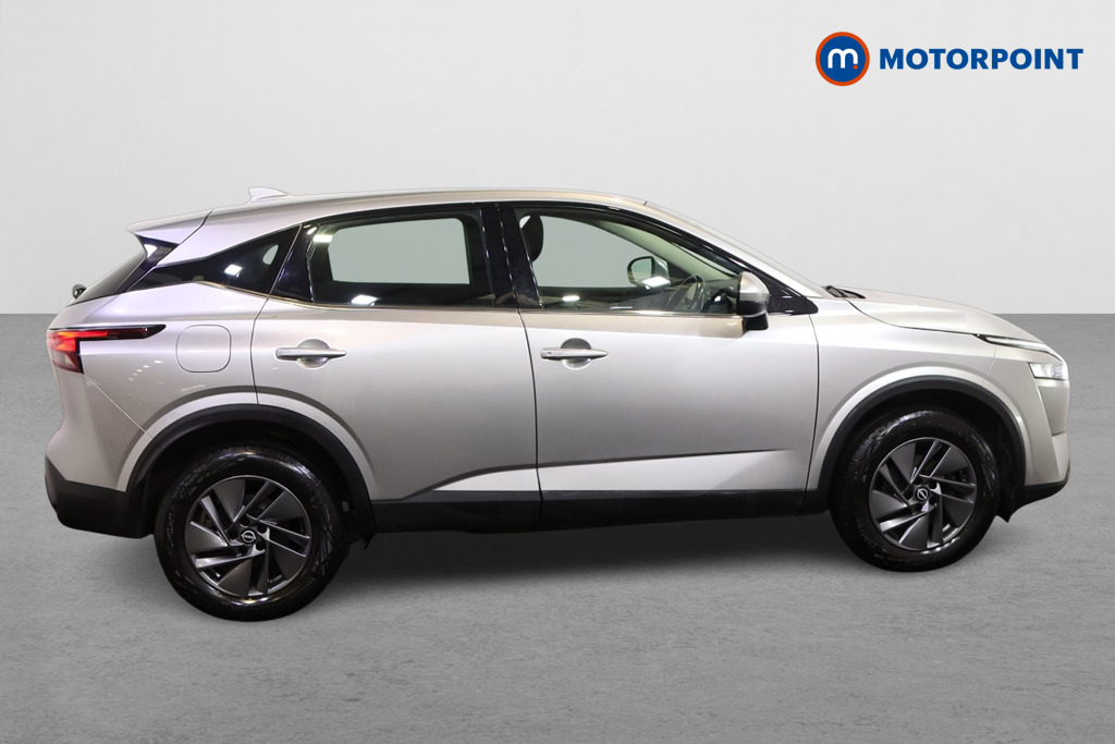 Nissan Qashqai Acenta Premium Automatic Petrol SUV - Stock Number (1583021) - Drivers side