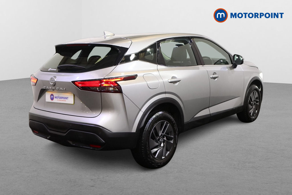 Nissan Qashqai Acenta Premium Automatic Petrol SUV - Stock Number (1583021) - Drivers side rear corner