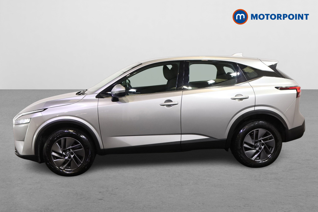 Nissan Qashqai Acenta Premium Automatic Petrol SUV - Stock Number (1583021) - Passenger side