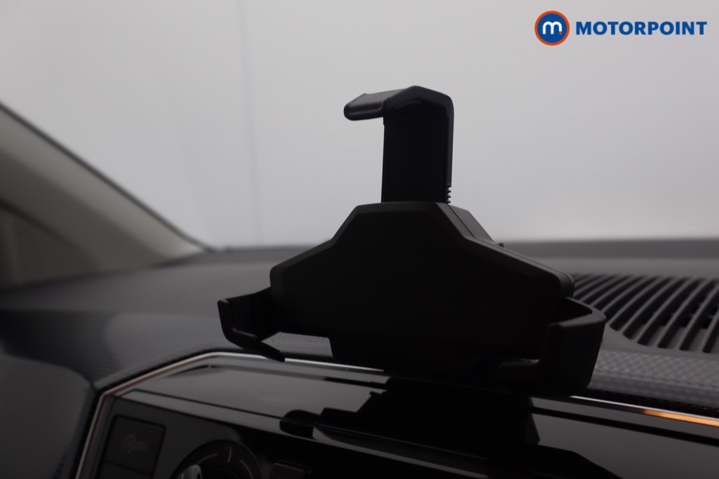 Volkswagen UP Black Edition Manual Petrol Hatchback - Stock Number (1583034) - 22nd supplementary image