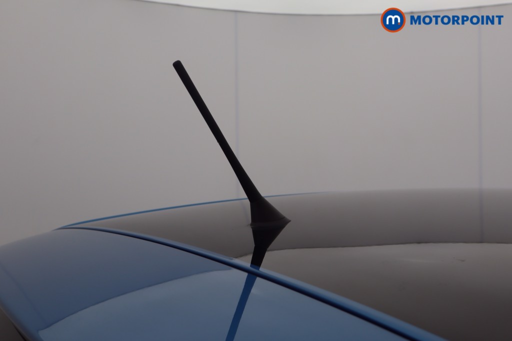 Volkswagen UP Black Edition Manual Petrol Hatchback - Stock Number (1583034) - 30th supplementary image