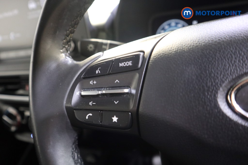 Hyundai Kona Se Connect Manual Petrol SUV - Stock Number (1583119) - 4th supplementary image