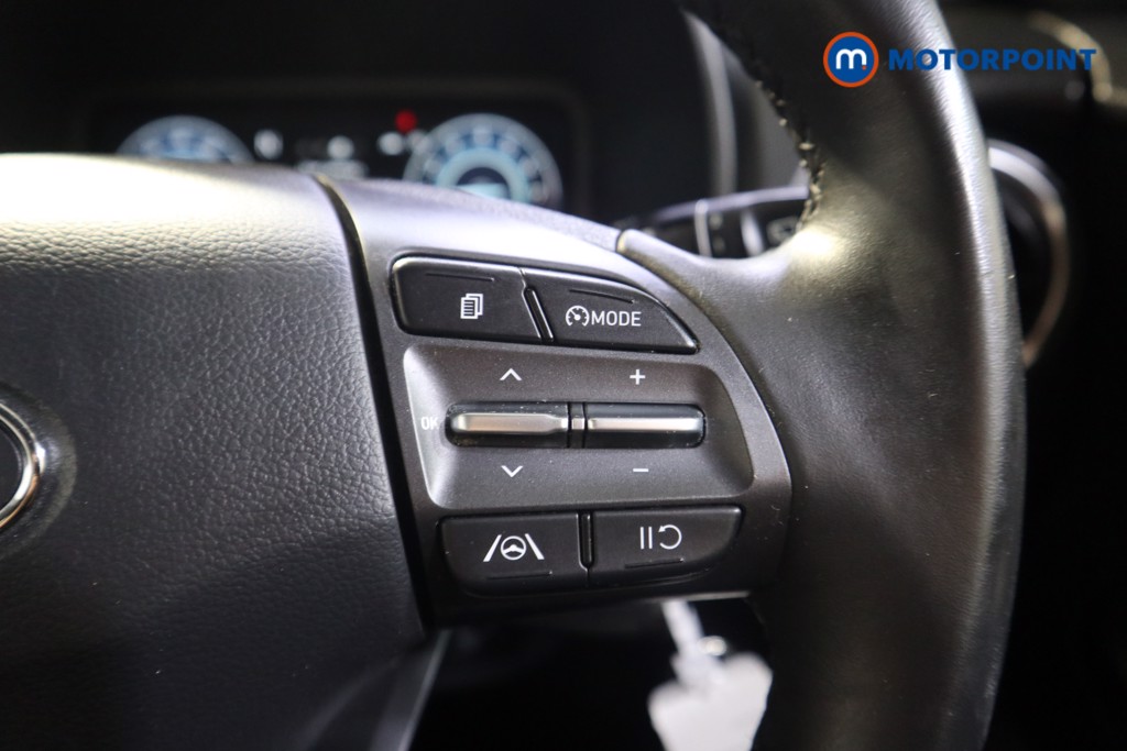 Hyundai Kona Se Connect Manual Petrol SUV - Stock Number (1583119) - 5th supplementary image