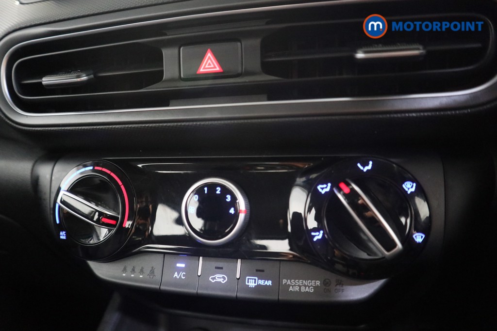 Hyundai Kona Se Connect Manual Petrol SUV - Stock Number (1583119) - 9th supplementary image