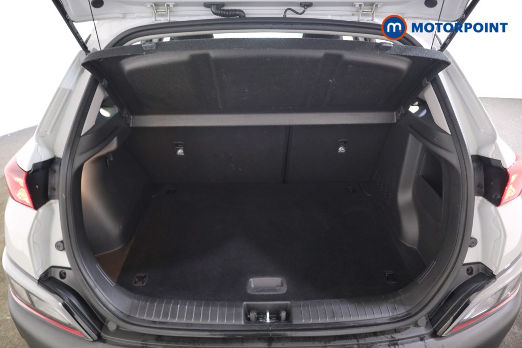 Hyundai Kona Se Connect Manual Petrol SUV - Stock Number (1583119) - 14th supplementary image
