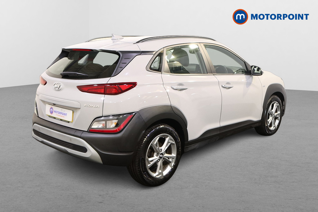 Hyundai Kona Se Connect Manual Petrol SUV - Stock Number (1583119) - Drivers side rear corner