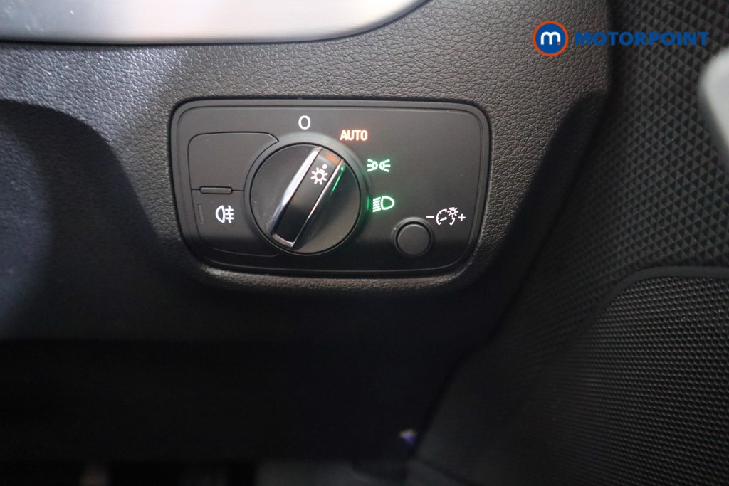 Audi Q2 S Line Manual Petrol SUV - Stock Number (1583121) - 7th supplementary image