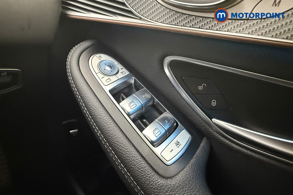 Mercedes-Benz EQC Amg Line Automatic Electric SUV - Stock Number (1583158) - 17th supplementary image