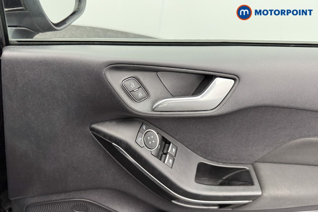 Ford Fiesta Titanium Manual Petrol Hatchback - Stock Number (1583321) - 16th supplementary image