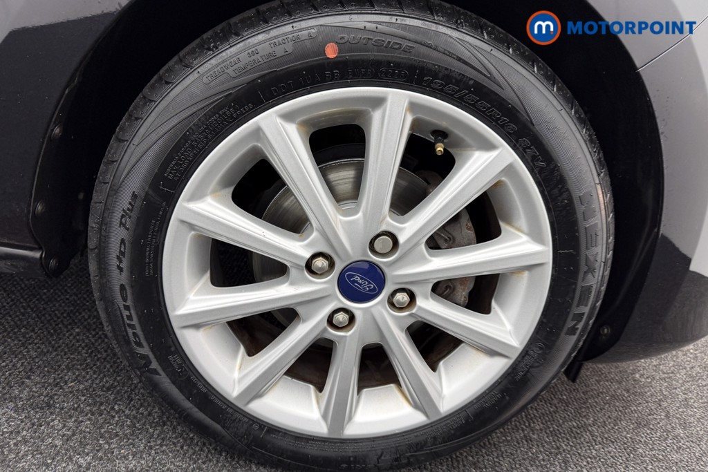 Ford Fiesta Titanium Manual Petrol Hatchback - Stock Number (1583321) - 30th supplementary image