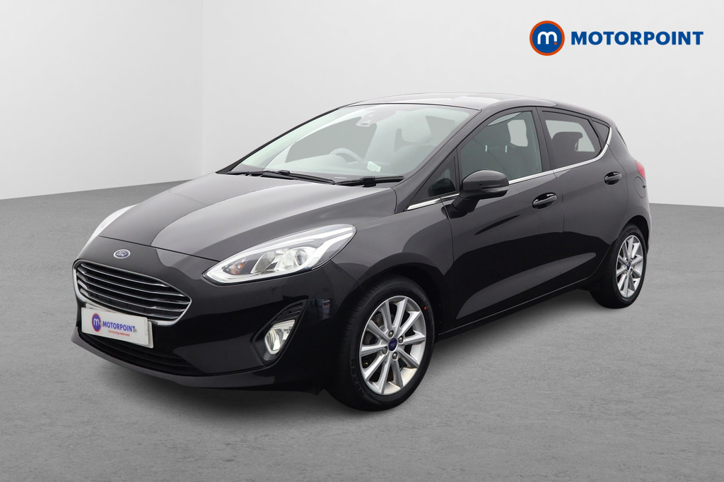 Ford Fiesta Titanium Manual Petrol Hatchback - Stock Number (1583321) - Passenger side front corner