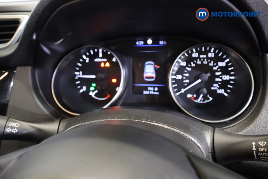 Nissan Qashqai Acenta Premium Manual Diesel SUV - Stock Number (1583397) - 4th supplementary image