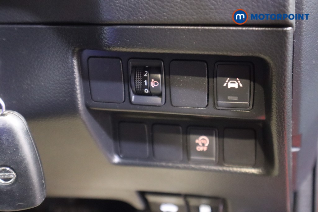 Nissan Qashqai Acenta Premium Manual Diesel SUV - Stock Number (1583397) - 11th supplementary image