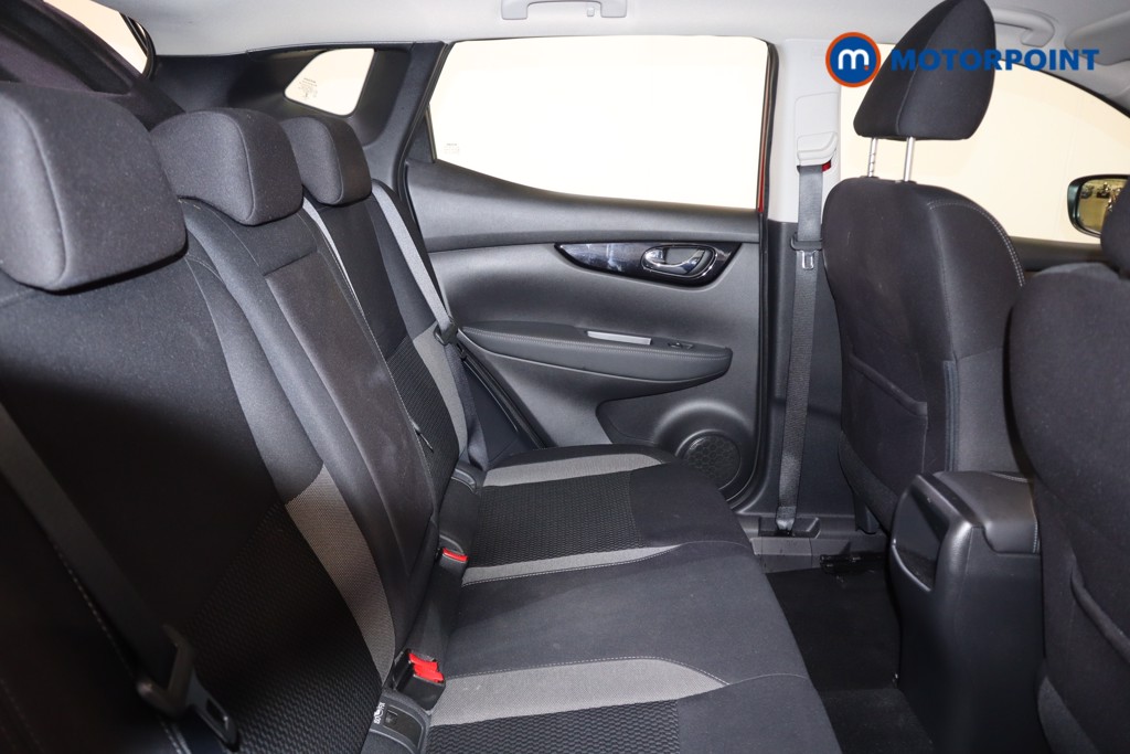 Nissan Qashqai Acenta Premium Manual Diesel SUV - Stock Number (1583397) - 18th supplementary image