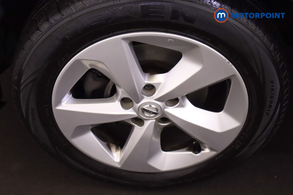 Nissan Qashqai Acenta Premium Manual Diesel SUV - Stock Number (1583397) - 22nd supplementary image