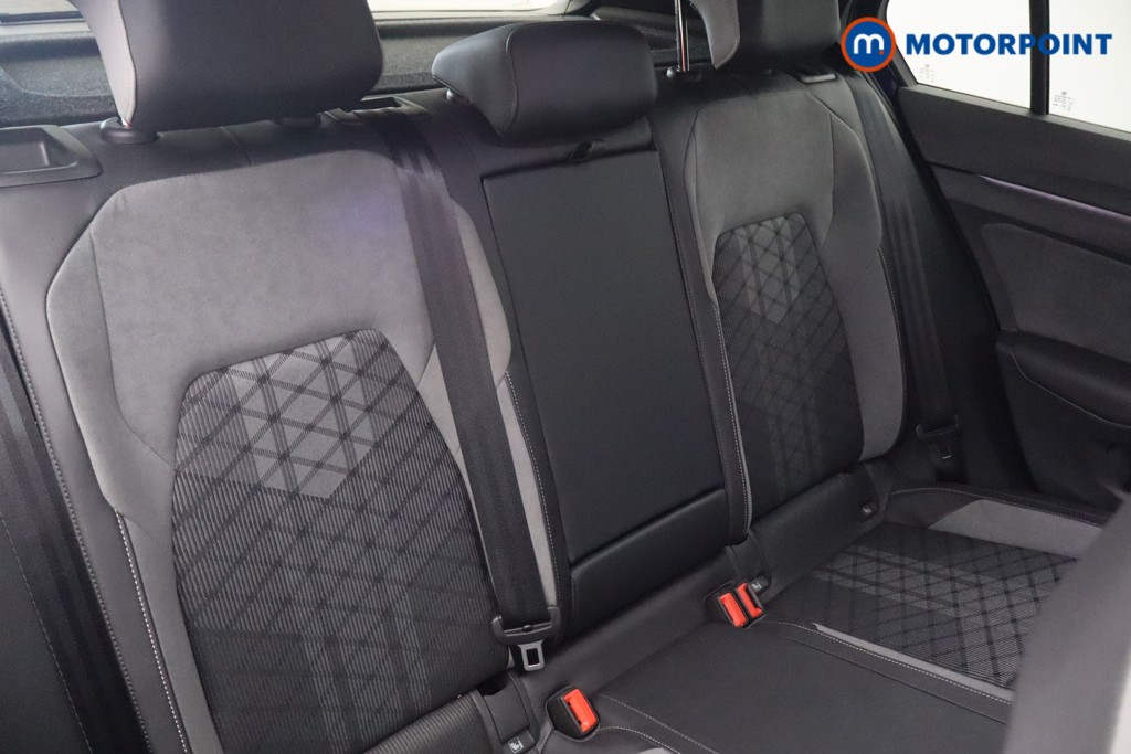 Volkswagen Golf R-Line Manual Petrol Hatchback - Stock Number (1583400) - 14th supplementary image