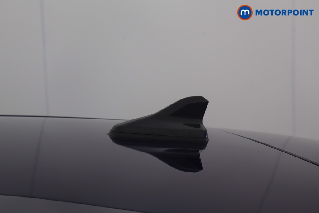 Volkswagen Golf R-Line Manual Petrol Hatchback - Stock Number (1583400) - 31st supplementary image