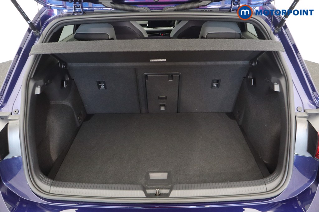 Volkswagen Golf R-Line Manual Petrol Hatchback - Stock Number (1583400) - 34th supplementary image