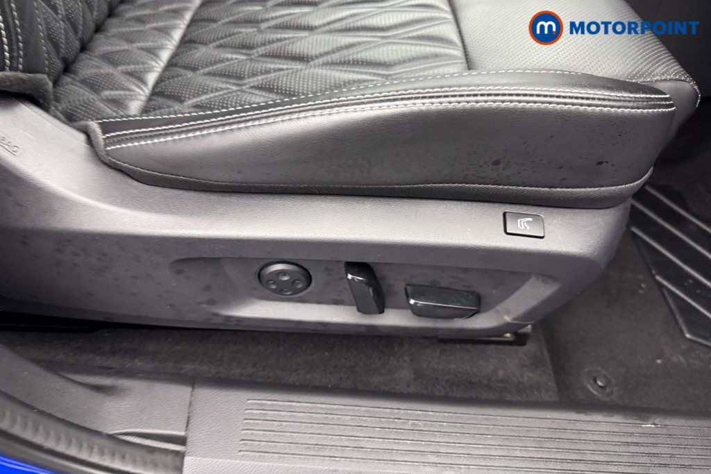 Nissan Qashqai Tekna-Plus Manual Petrol SUV - Stock Number (1583445) - 18th supplementary image