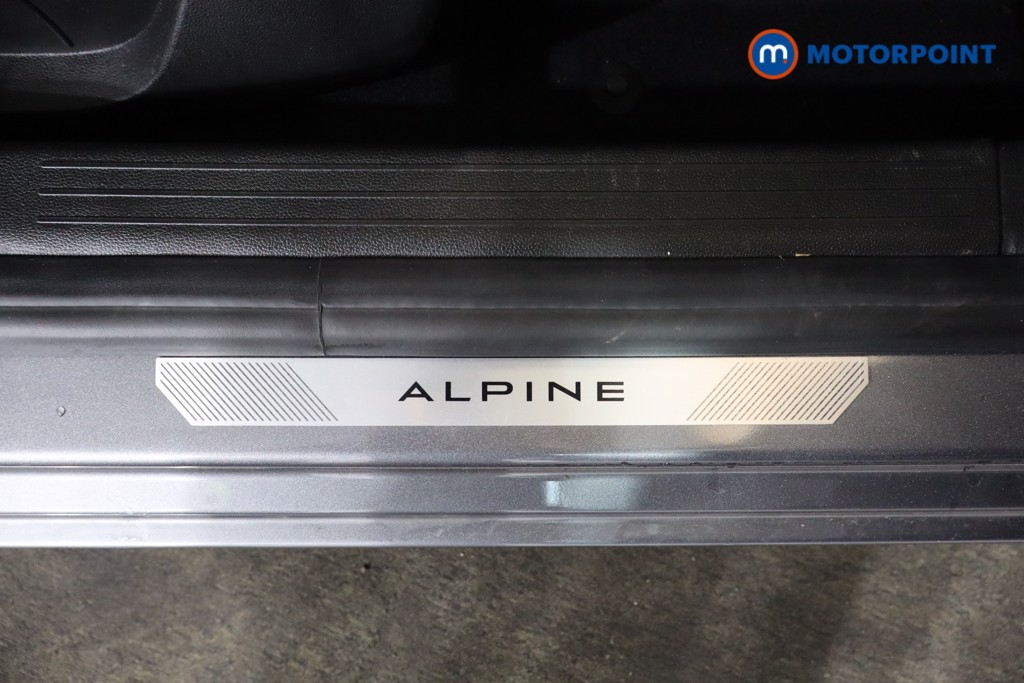 Renault Clio Esprit Alpine Manual Petrol Hatchback - Stock Number (1583483) - 22nd supplementary image