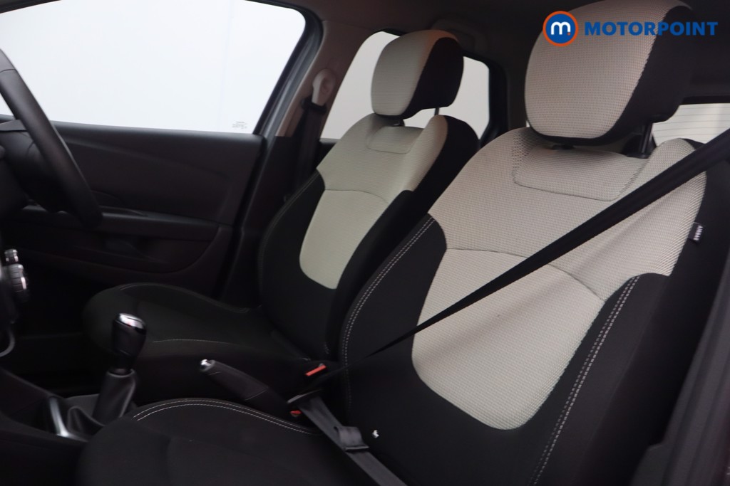 Renault Captur Iconic Manual Petrol SUV - Stock Number (1583487) - 13th supplementary image