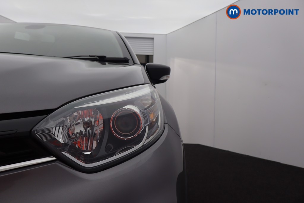 Renault Captur Iconic Manual Petrol SUV - Stock Number (1583487) - 27th supplementary image