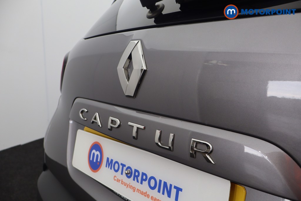 Renault Captur Iconic Manual Petrol SUV - Stock Number (1583487) - 28th supplementary image