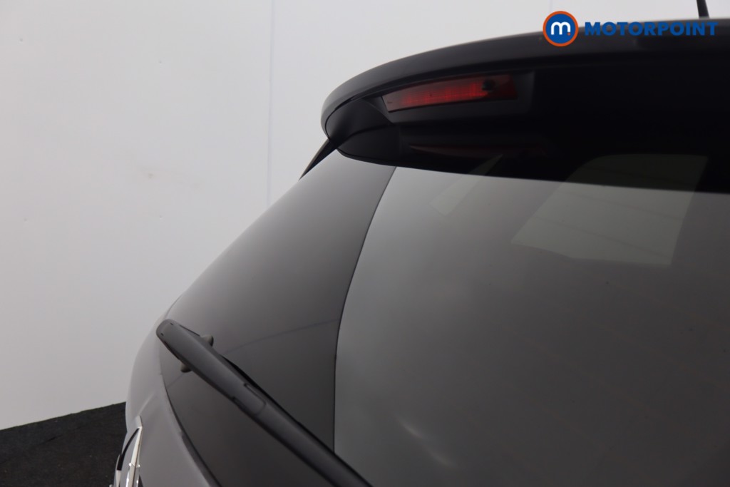 Renault Captur Iconic Manual Petrol SUV - Stock Number (1583487) - 29th supplementary image