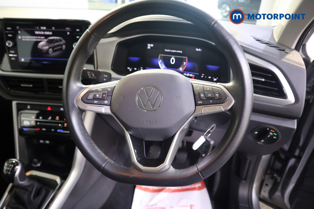Volkswagen T-Roc Life Manual Petrol SUV - Stock Number (1583547) - 2nd supplementary image