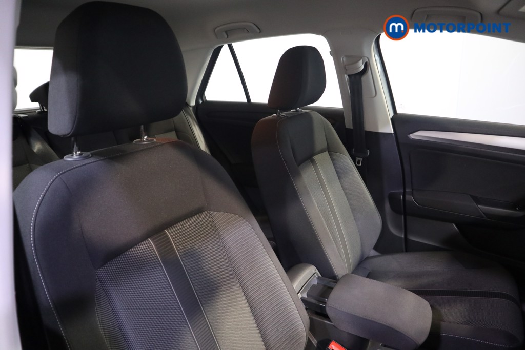 Volkswagen T-Roc Life Manual Petrol SUV - Stock Number (1583547) - 12th supplementary image