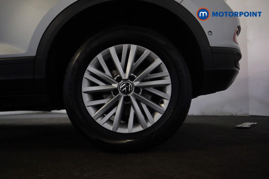 Volkswagen T-Roc Life Manual Petrol SUV - Stock Number (1583547) - 18th supplementary image